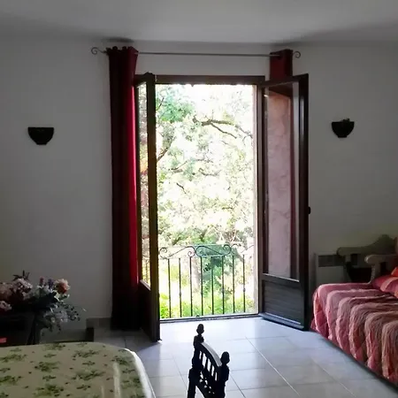 Saint-raphael Mitoyenne 10 Min De La Saint-Raphaël