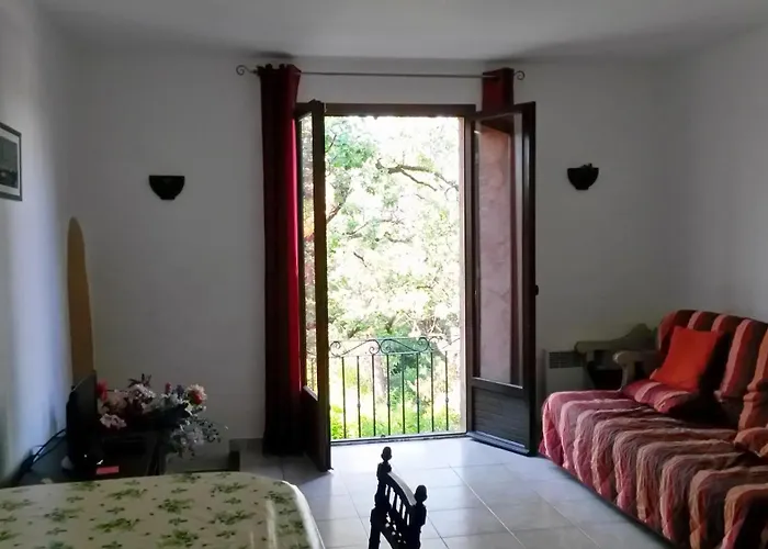 Saint-raphael Mitoyenne 10 Min De La Saint-Raphaël